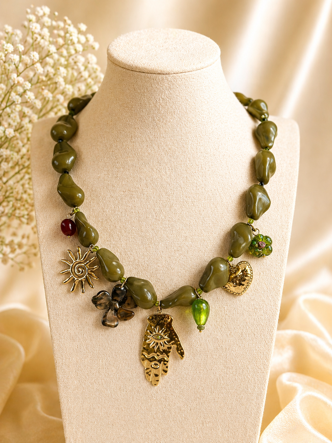 Collier Olive