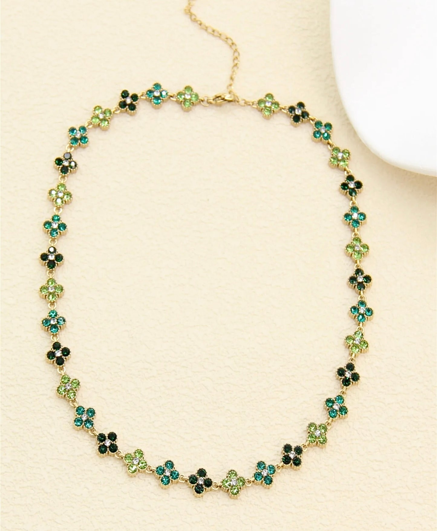 Collier Mia